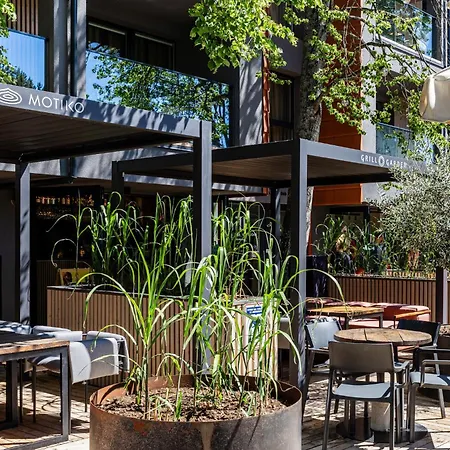 Garden Hill Apartament *