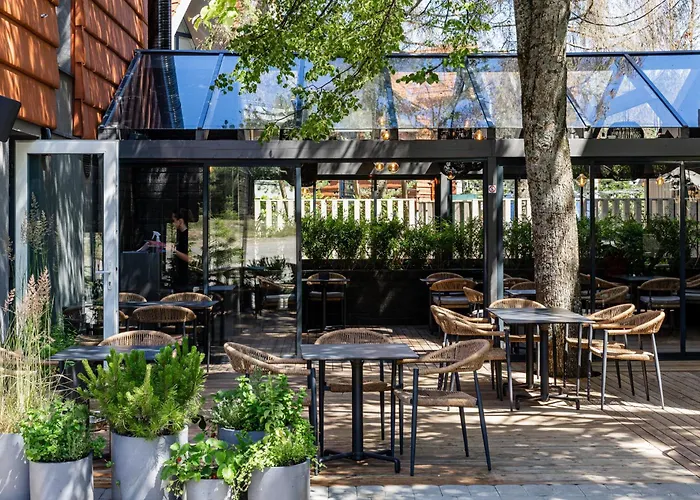 Garden Hill * Połąga